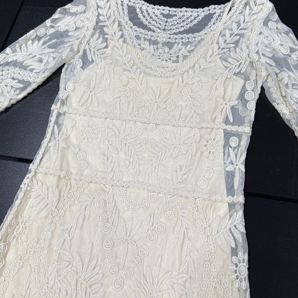 Express Cream Sheer 3/4 Sleeve Mini Dress with Lining - XS - Picture 5 of 10